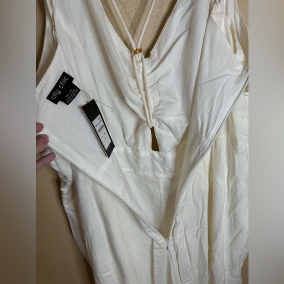 City Chic Jumpsuit Paradise Size XXL/24 - Picture 6 of 13